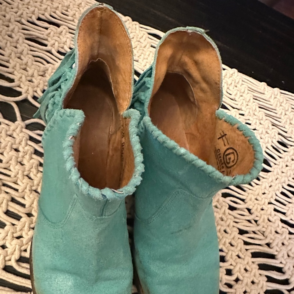 Circle G Turqouise Fringe Ankle boots 9.5 - Picture 5 of 7